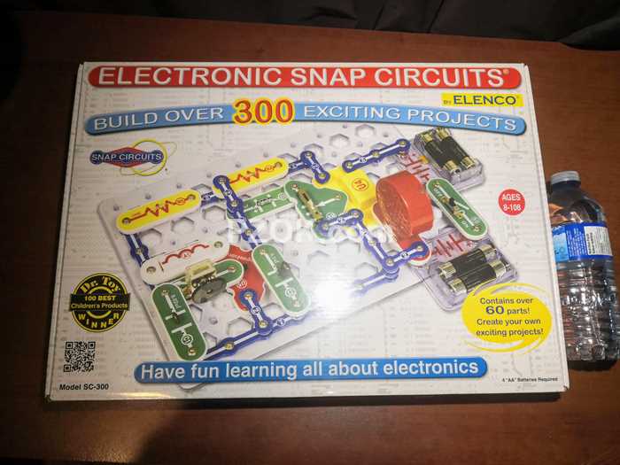 Electronic Snap Circuits 300 - pzok.com